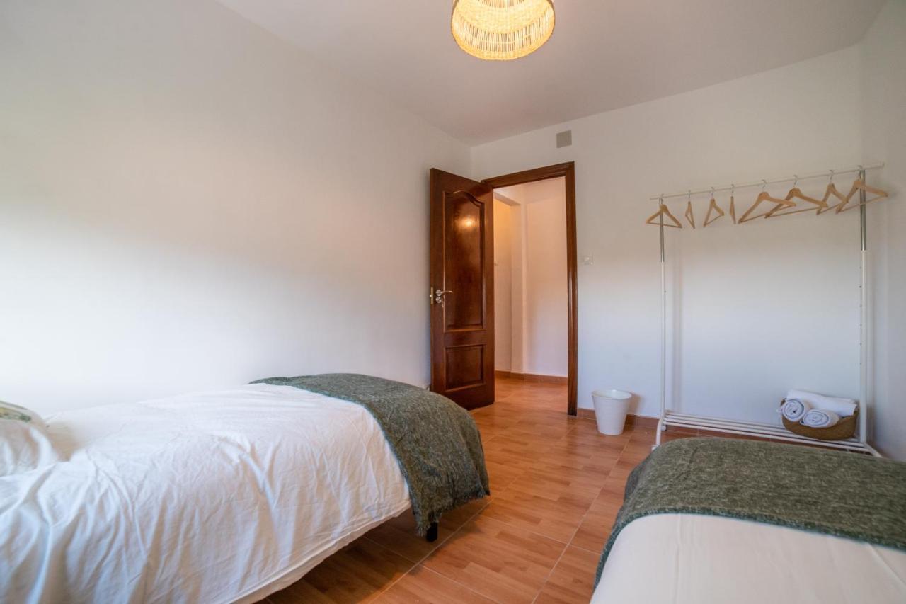 Casa Lopez Panzió Avilés Kültér fotó