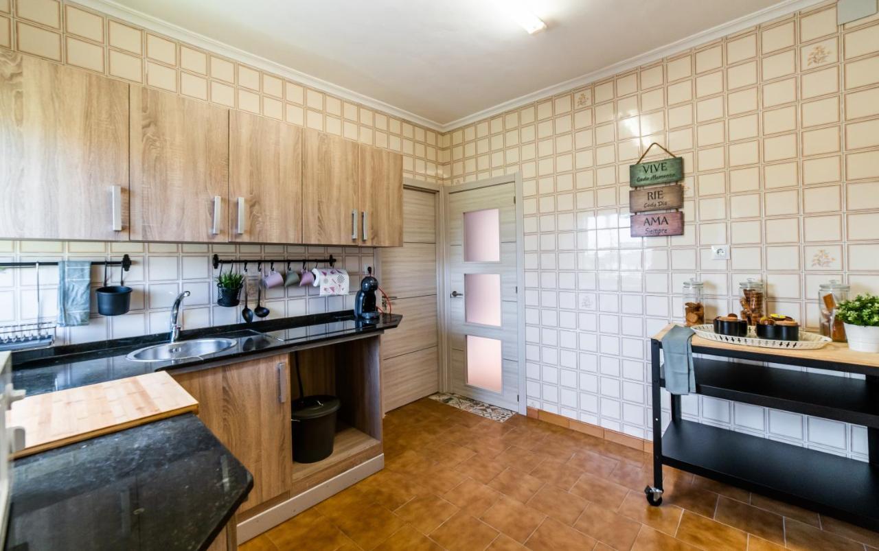 Casa Lopez Panzió Avilés Kültér fotó